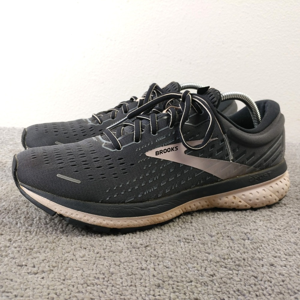 Brooks Ghost 13 Womens Size 11.5 Running Shoes Gray Low Top Trainers 1203381B062